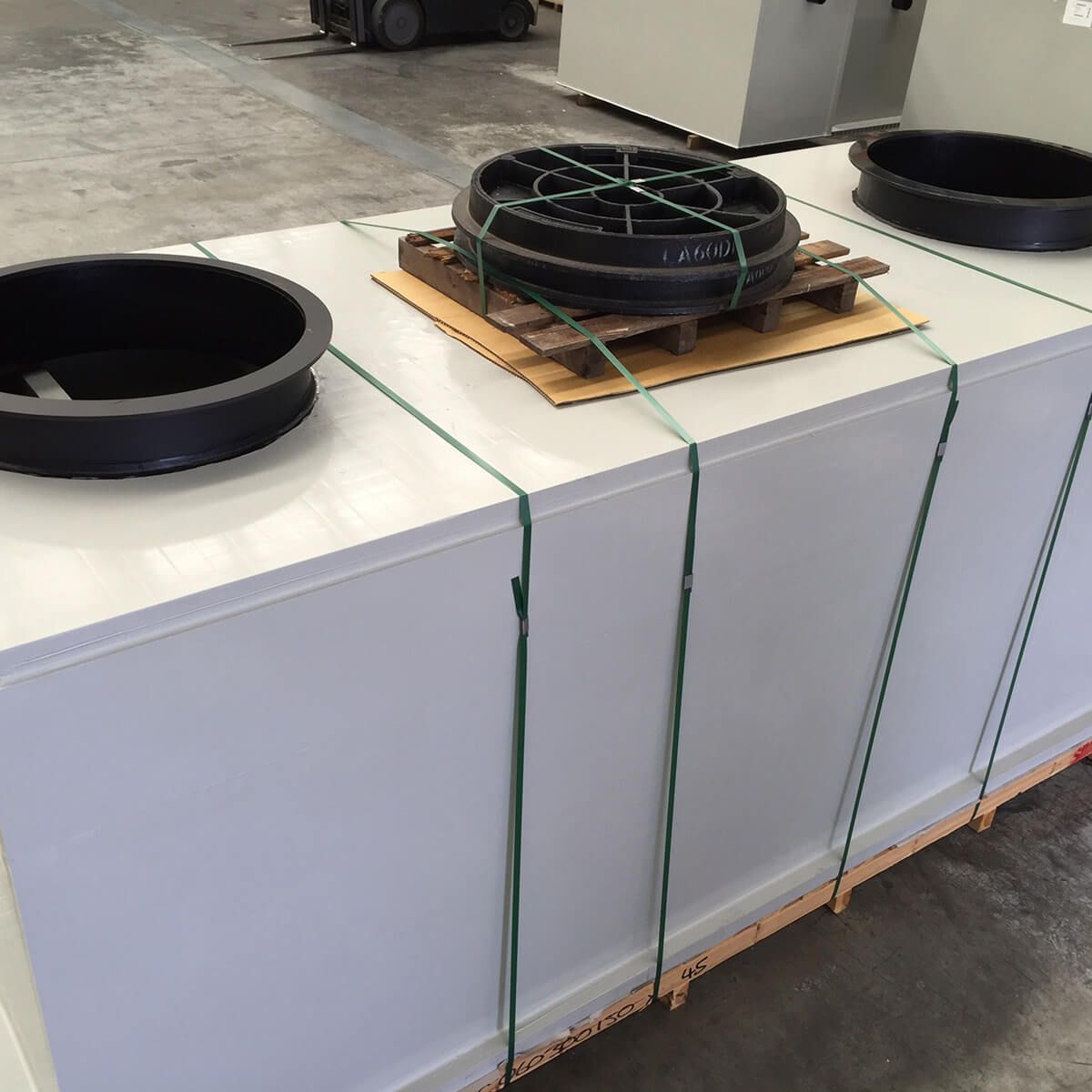 2000 LITRE VIKING PT BELOW GROUND GREASE TRAP